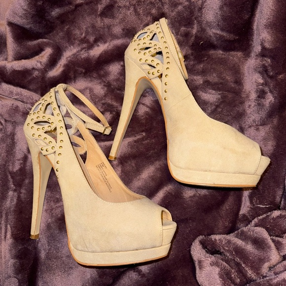Just Fab “Naples” Nude Stiletto 6” Pumps Woman’s 8.5M - Picture 1 of 9